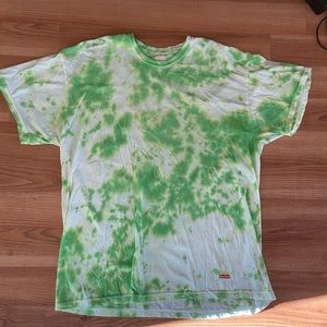 Supreme Tye Dye Hanes Shirt - XL